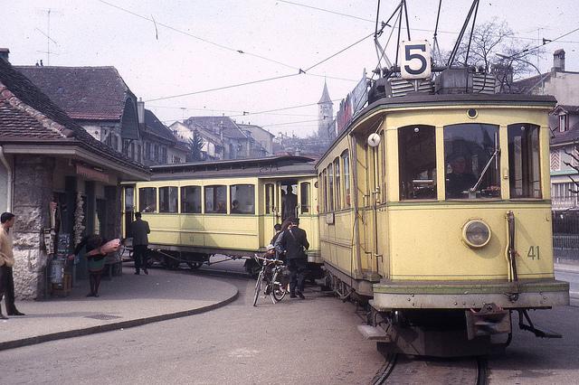 Tramway n°41 à Neuchâtel en 1965 (CC-by-sa, jhm0284)